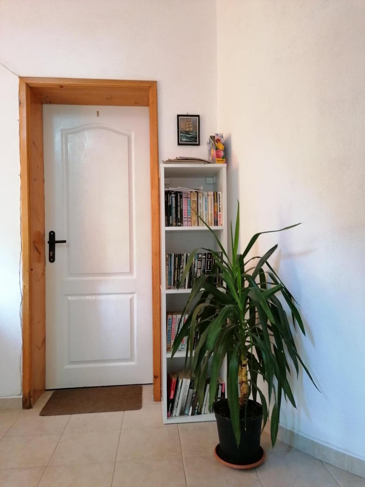 Guest House Sokratovi 오브조르 외부 사진